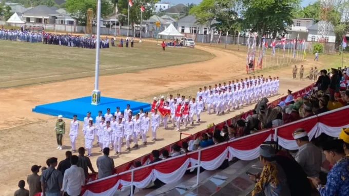 Bupati Kotim Halikinnor Pimpin Upacara HUT ke-81 RI di Sampit: Isi Kemerdekaan dengan Kerja Nyata, Bukan Sekadar Seremoni