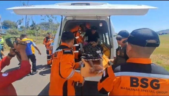 Gempa M 7,7 Flores: Basarnas Evakuasi 3 Korban Luka Berat dari Manggarai Timur dengan Helikopter, Termasuk Bocah 5 Tahun