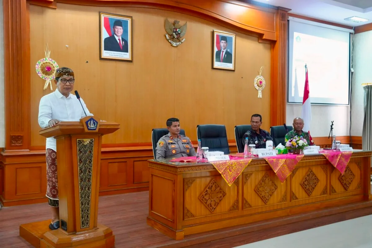 Bupati Badung Perkuat 89 Kepala Lingkungan dan Kelian Banjar di Kuta Utara, Fokus Pendataan Warga Kos dan Kemacetan