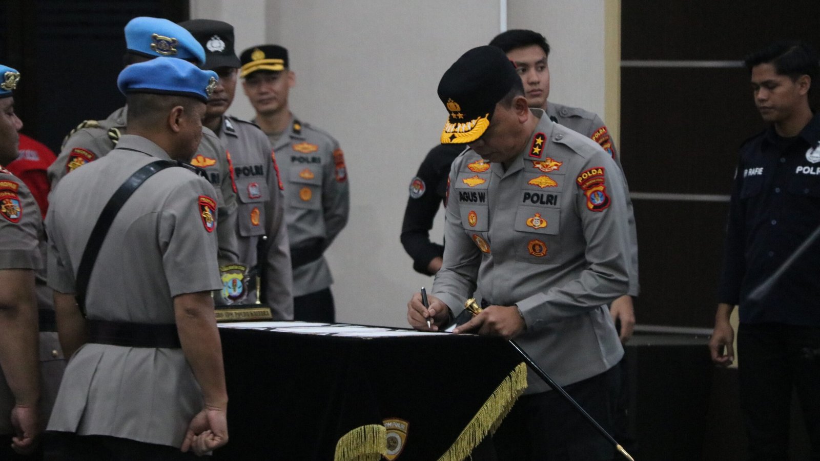 Kapolda Kaltara Pimpin Sertijab Empat Pejabat Utama, Dansatbrimob dan Kabidpropam Berganti