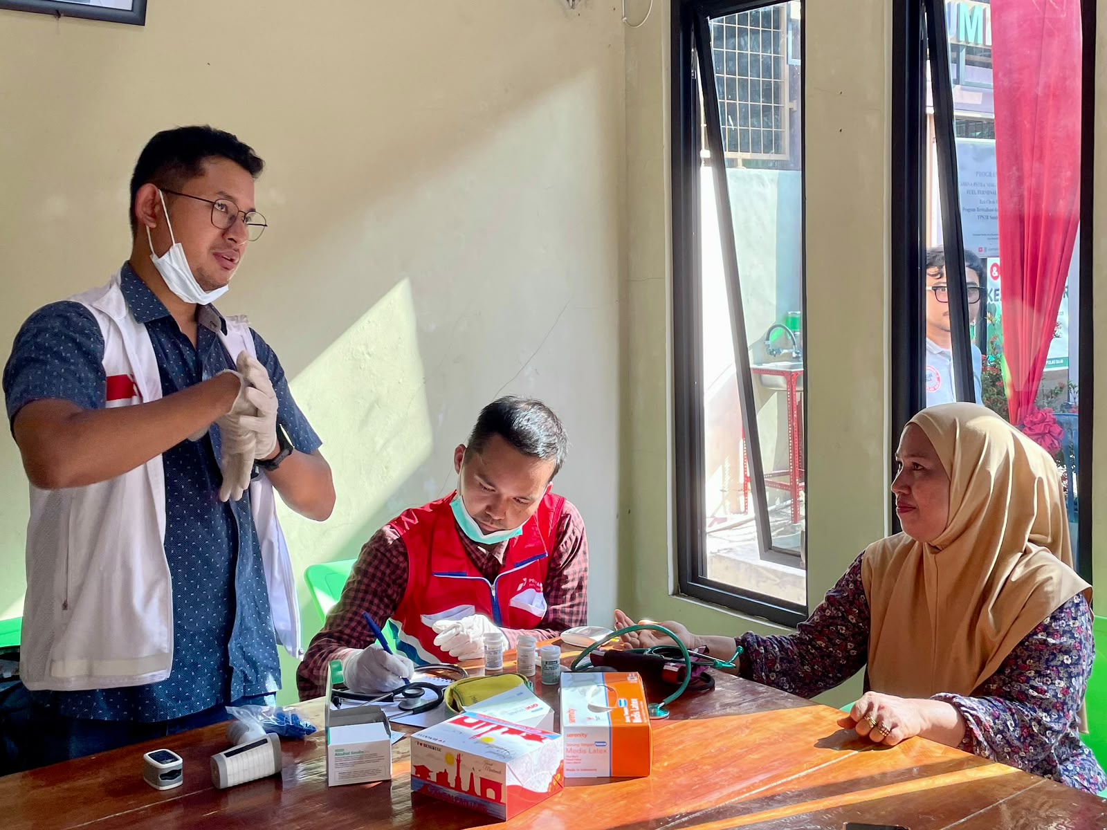 Pertamina Patra Niaga Sumbagsel Gelar Cek Kesehatan Gratis untuk 50 Warga Kampung Bahari Bengkulu