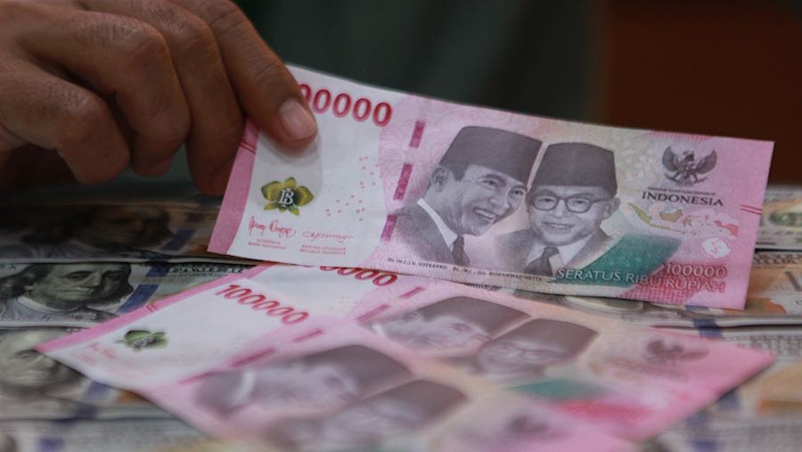 Rupiah NDF Tembus Rp17.909/US$ di Perdagangan Awal, Harga Minyak Brent di Atas US$90 Jadi Biang Kerok