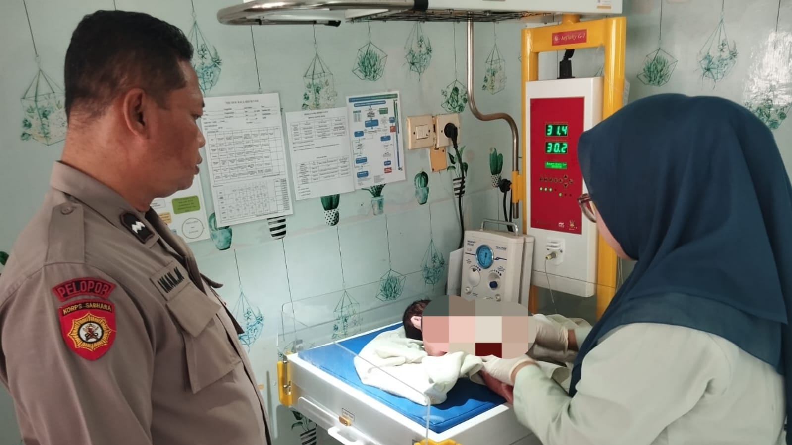 Bayi Laki-laki Ditemukan di Laci Rombong Cilok di Probolinggo, Polisi Periksa CCTV dan Data Kelahiran