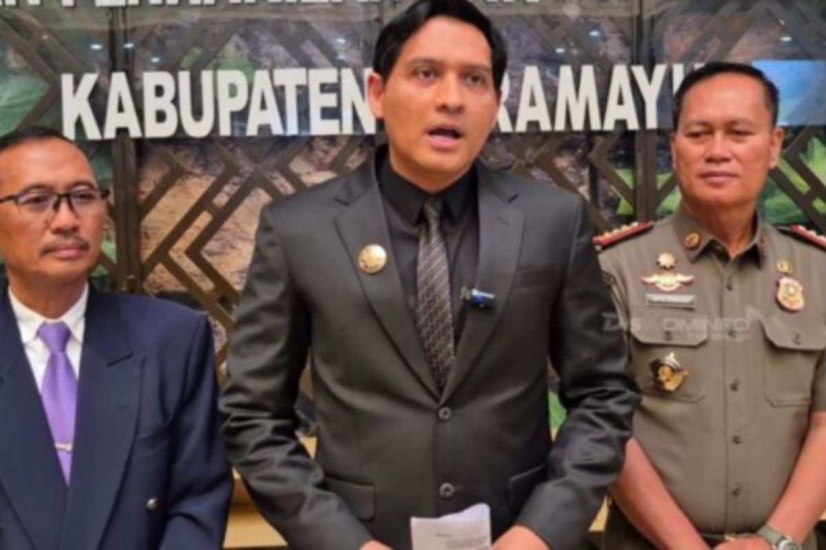 Bupati Indramayu Lucky Hakim Tegaskan Larangan Peredaran Miras Tanpa Batas Kadar, Sikat Semua Termasuk Alkohol 1 Persen