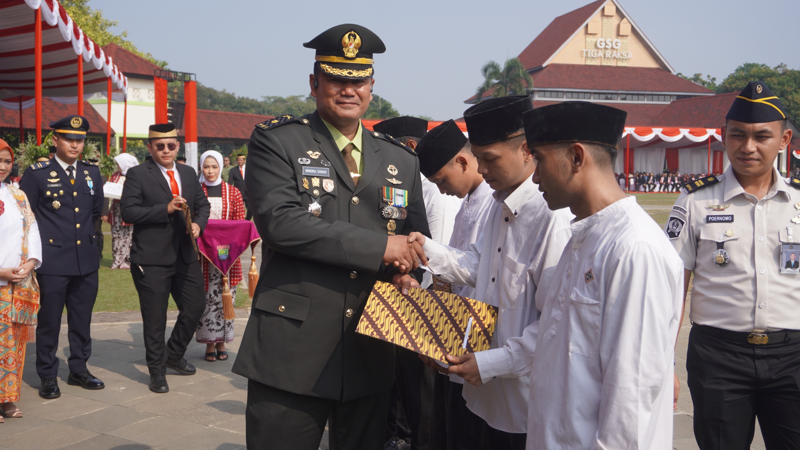 Kasdim 0510/Tigaraksa Mayor Inf Windra Sanur Hadiri Upacara HUT ke-81 RI, Tegaskan TNI Bersinergi Jaga Kondusivitas Tangerang
