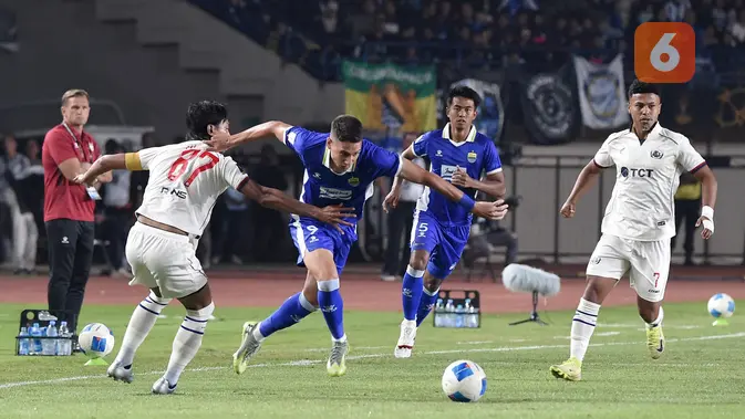 Persaingan Sektor Winger Persib Makin Panas, Luka Menalo Justru Sambut Positif