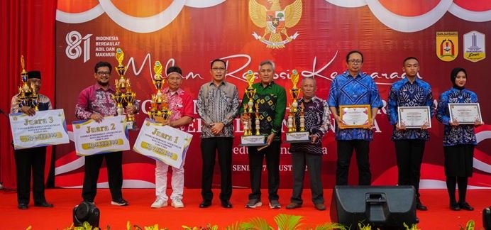 33 Anggota Paskibraka Banjarbaru Terima Penghargaan di Puncak HUT ke-81, Pemkot Apresiasi 2 PSM Berprestasi