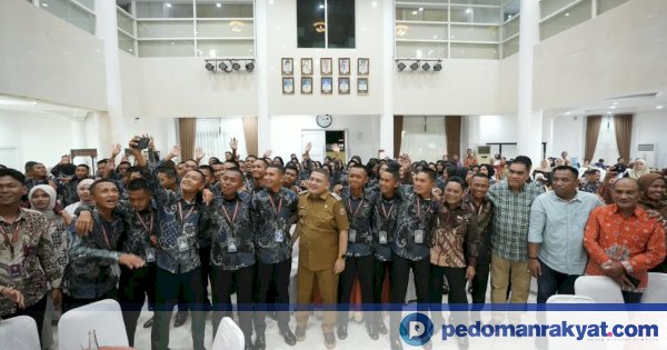 Wali Kota Makassar Munafri Arifuddin Jamu 70 Paskibraka, Formasi Benteng Rotterdam dan Candi Borobudur Jadi Sorotan