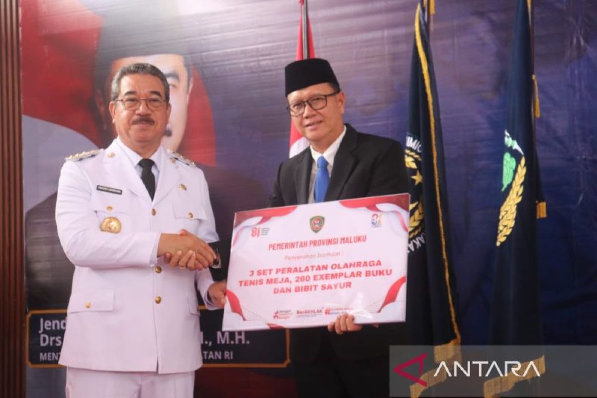 Pemprov Maluku Salurkan 260 Buku Bacaan dan Bibit Sayuran ke Lapas Ambon untuk Perkuat Pembinaan Warga Binaan