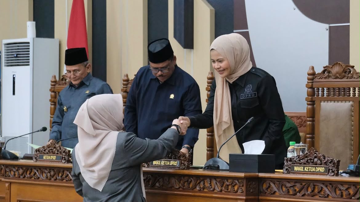PAD Pasuruan Naik Rp115 Miliar di RAPBD 2026, Pajak Daerah Jadi Mesin Utama, FPKB Minta UMKM Dilindungi