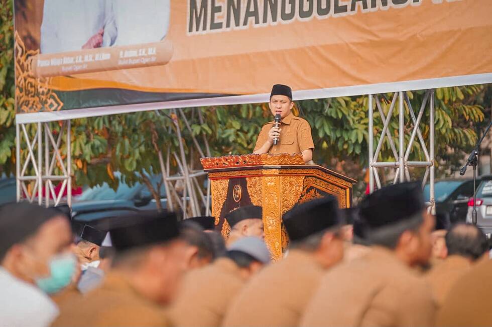 Bupati Ogan Ilir Pimpin Salat Istisqa di Lapangan KPT Tanjung Senai, Imbau Warga Tak Bakar Lahan Saat Kemarau