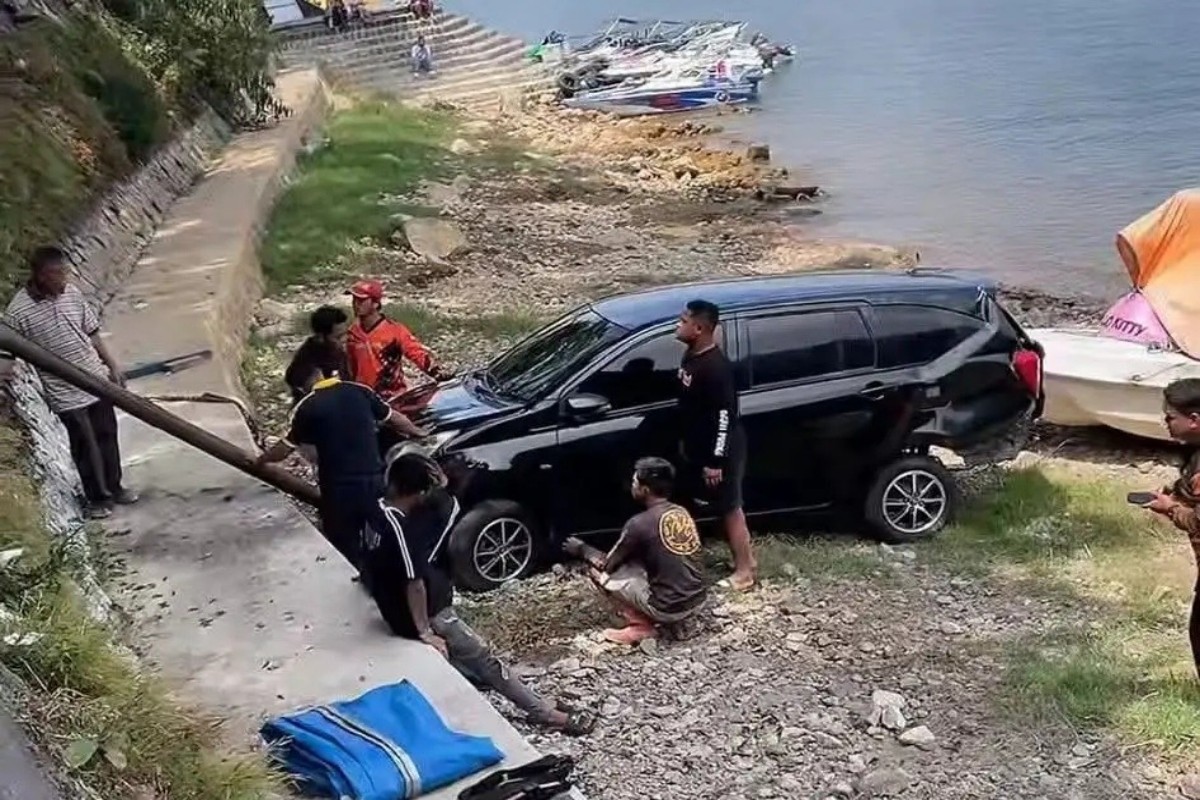 Toyota Agya Wisatawan Boyolali Terperosok ke Telaga Sarangan: Bukan Salah Mobil, Tapi Salah Pijakan Kaki