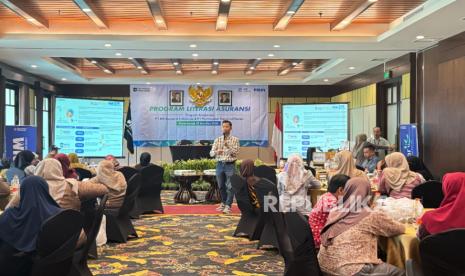 BRI Insurance Gandeng PNM, Bekali Ibu-Ibu UMKM soal Literasi Asuransi