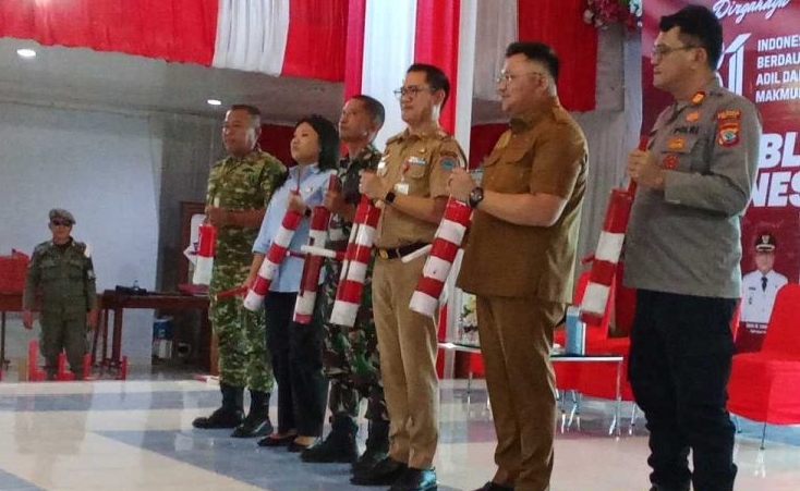 Pilhut Serentak Minut 2026 Resmi Dimulai, Bupati Joune Ganda Pukul Tetengkoren dan Wanti-wanti Panitia soal Titipan