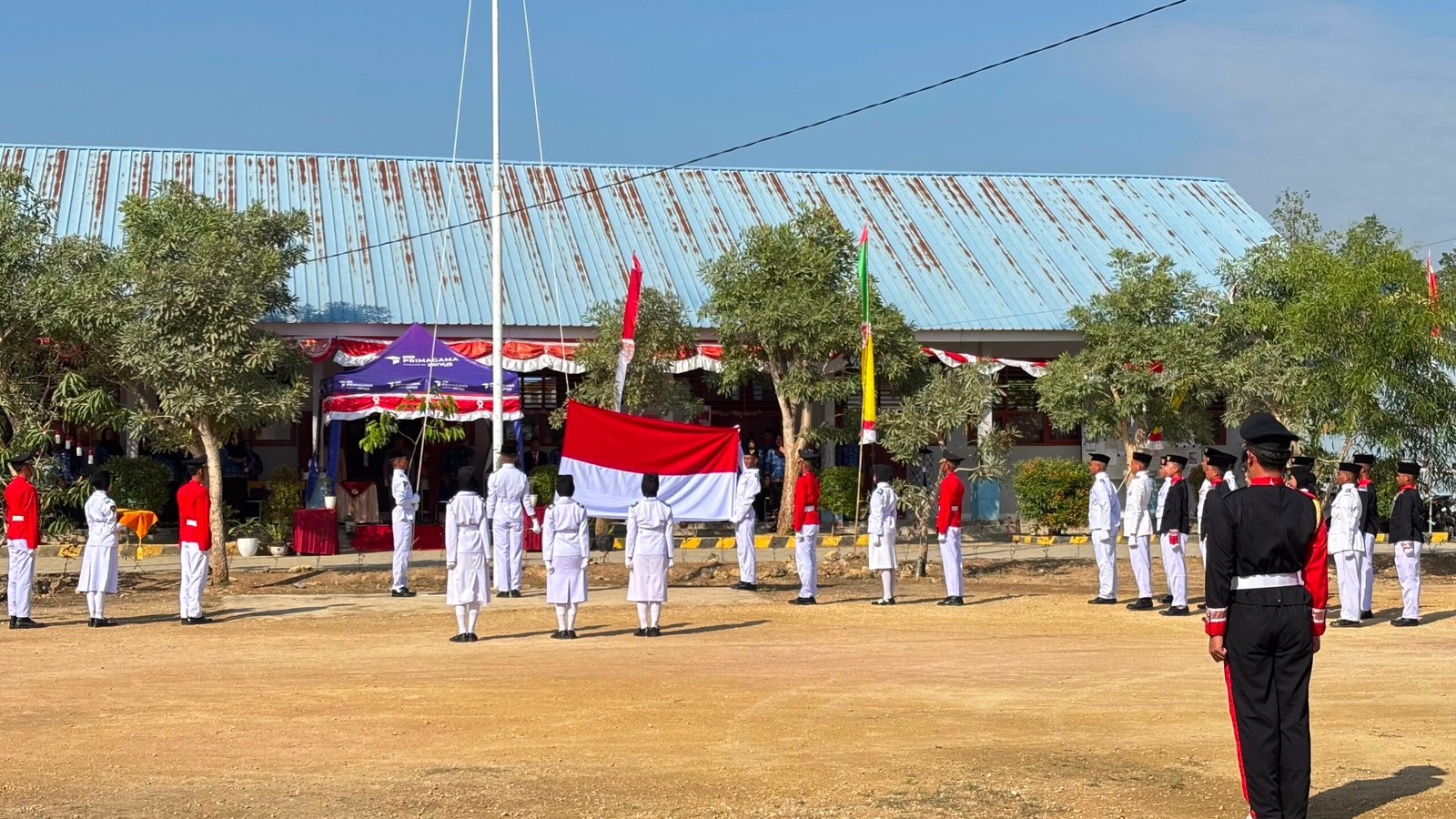 SMAN 12 Kendari Peringati HUT ke-81 RI Sekaligus Rayakan HUT ke-5 Sekolah, Kepala Sekolah Ungkap Ratusan Alumni Tembus PTN Favorit