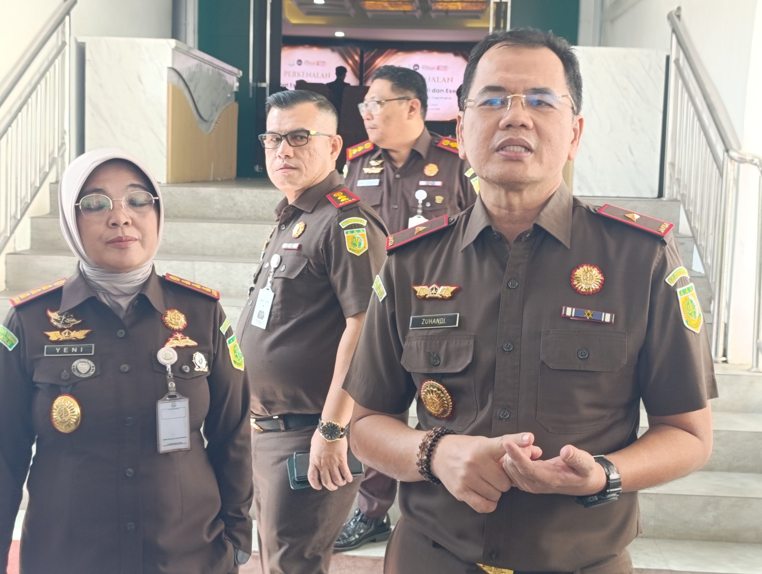 Kajati Bengkulu Lantik 6 Pejabat Baru, Zuhandi Kembali Jabat Wakajati di Tanah Kelahirannya