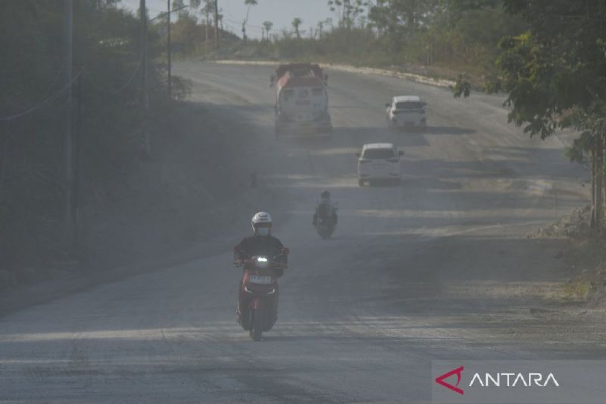 BMKG Imbau Warga Gelumbang Raya Muara Enim Waspadai Debu Kemarau Pemicu ISPA, Suhu Capai 36 Derajat Celsius