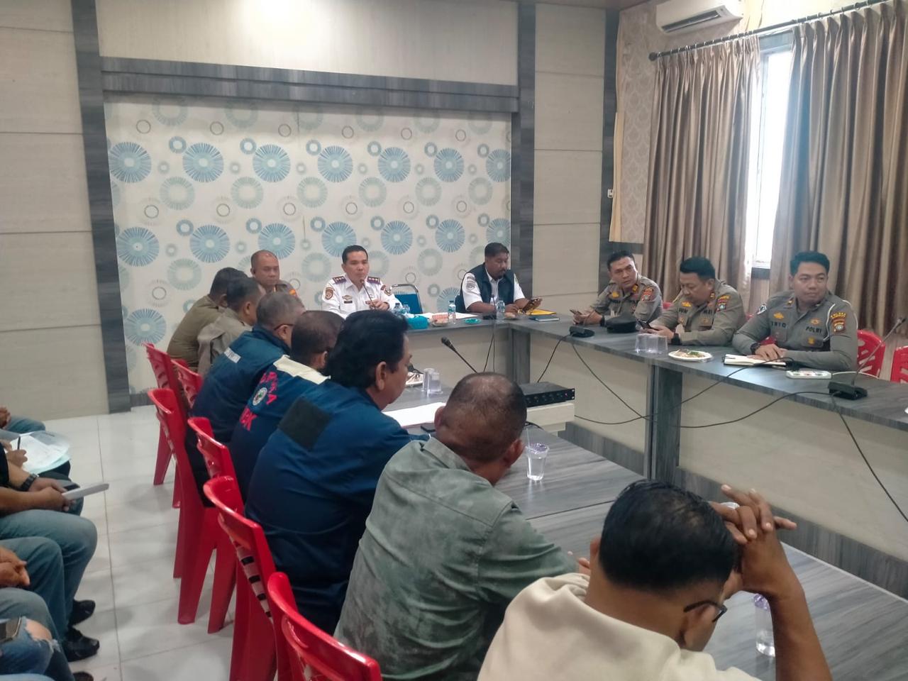 Angkutan Online vs Konvensional di Karimun: Titik Penjemputan Tugu Keris Jadi Sorotan, RDP DPRD Dijadwalkan