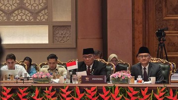 Menteri Lingkungan Hidup Jumhur Hidayat Desak Negara Maju Penuhi Komitmen Iklim demi Keberlanjutan RI