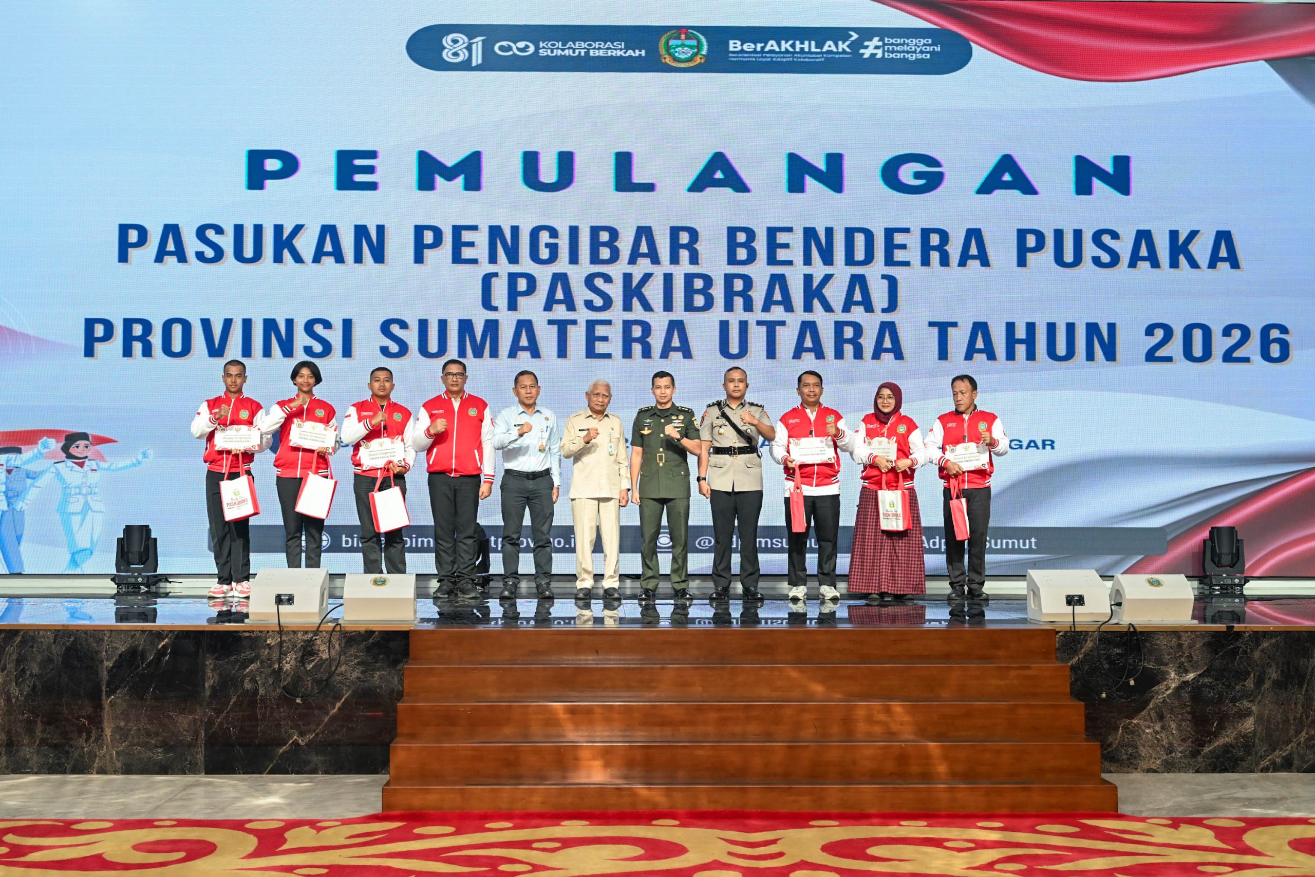 74 Paskibraka Sumut Resmi Dipulangkan ke Daerah Masing-masing, Wagub Surya Tekankan Pembinaan Karakter Tidak Berhenti