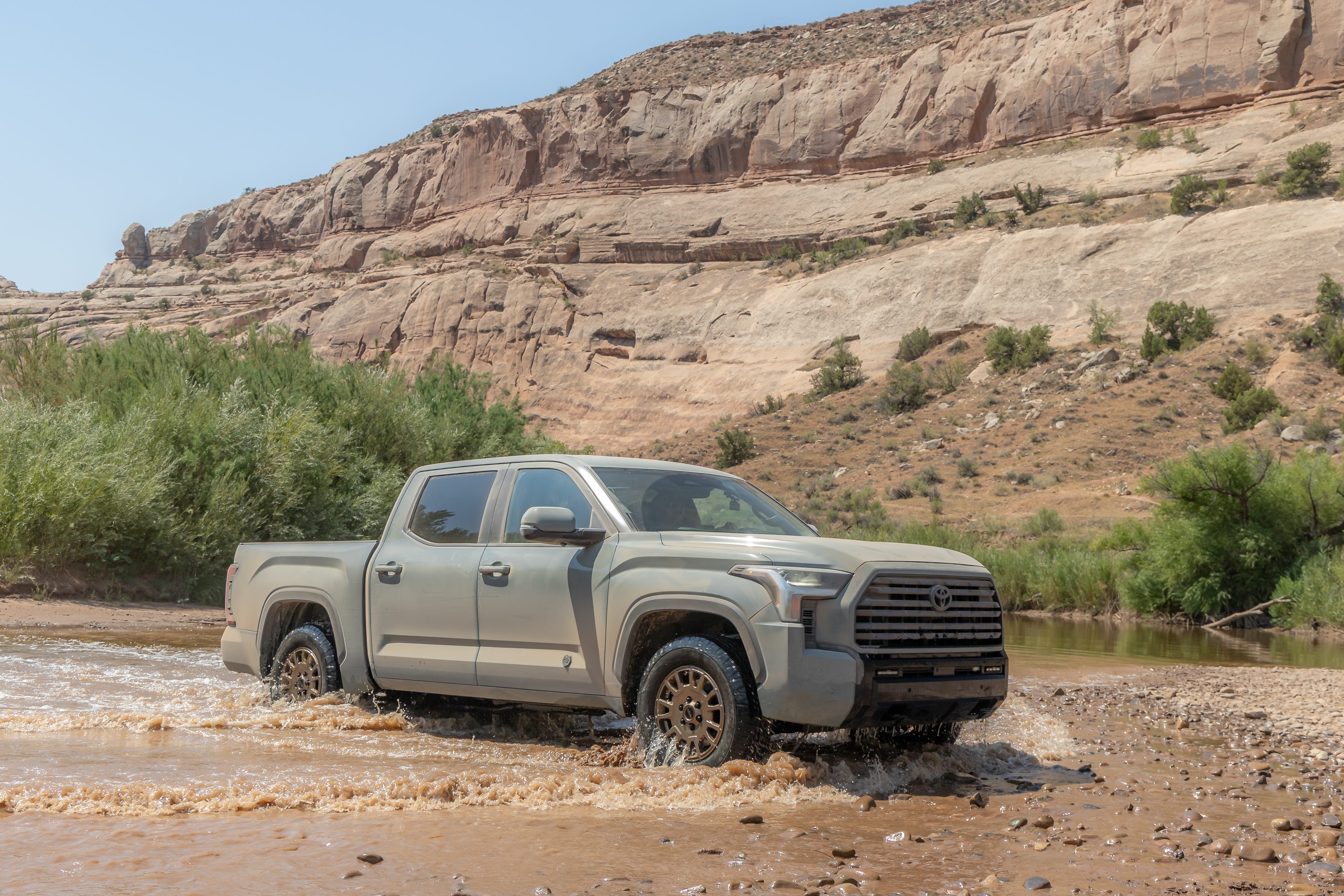 Toyota Sequoia dan Tundra Trailhunter 2027: Paket Off-Road Cerdas untuk Kelas Full-Size
