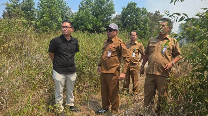 PUPR Kalsel Kerahkan 53 Personel dan Pompa 24 Jam Cegah Karhutla di Banjarbaru, Puncak Diprediksi September