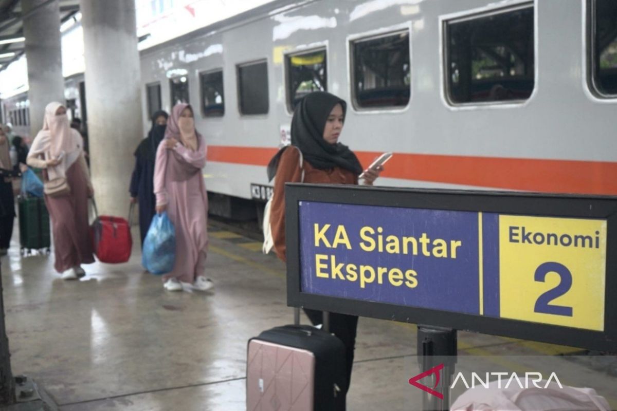 41.767 Pelanggan Naik Kereta Api di Sumatera Utara Selama Libur HUT ke-81 RI, Tumbuh 16 Persen