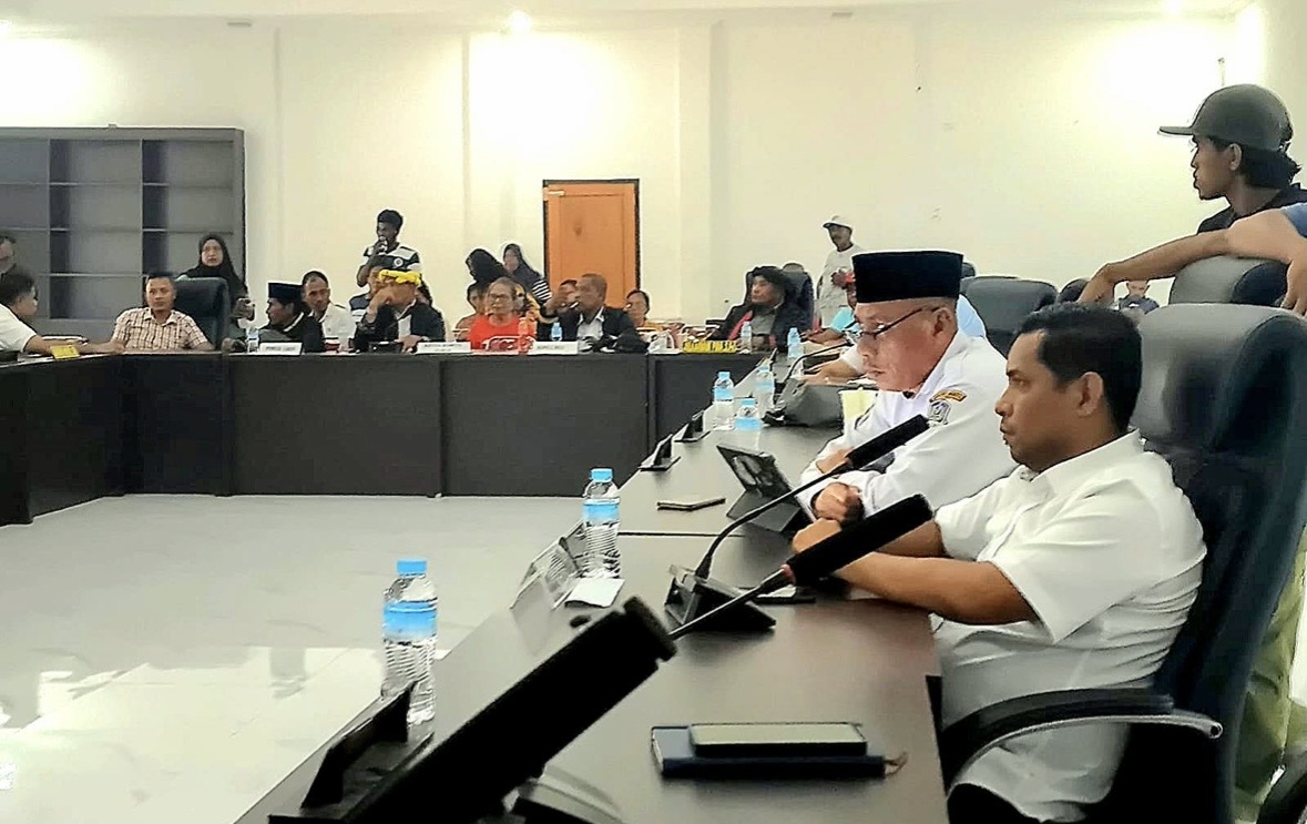 Pemkab Pulau Morotai Masih Buntu Soal 400 Hektare Lahan Warga di Lingkar Bandara, TNI AU Tak Hadir di RDP