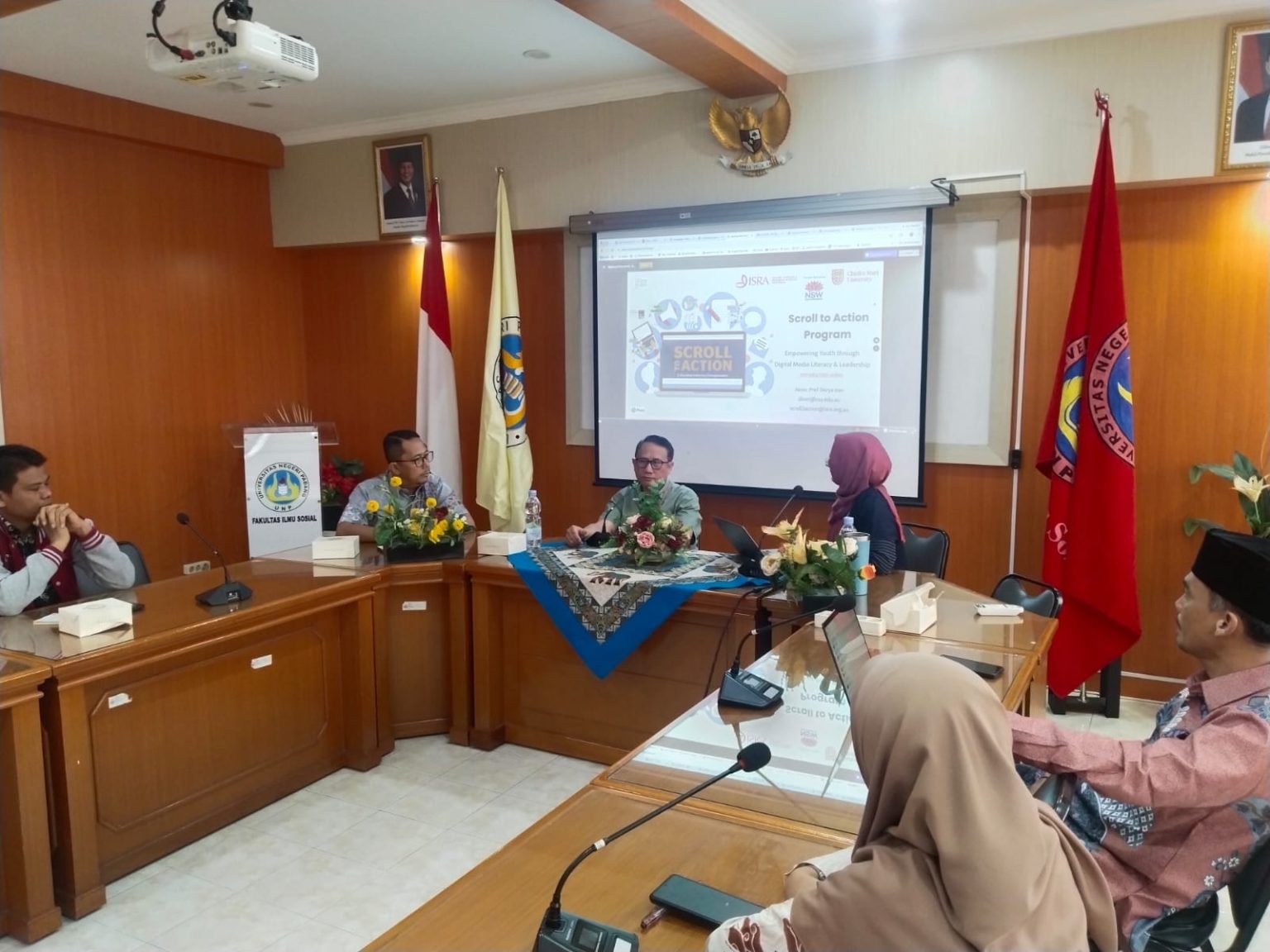 UNP Hadirkan Pakar Australia Bahas Literasi Digital dan Etika Bermedia Sosial bagi Mahasiswa
