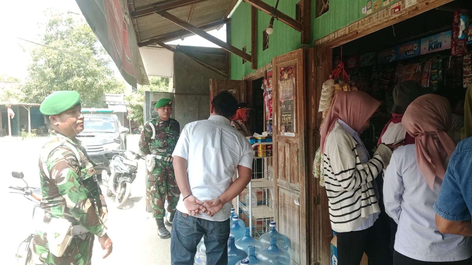 Satpol PP Rembang Evaluasi Razia Rokok Ilegal di Sulang, Antisipasi Kebocoran Informasi ke Pedagang