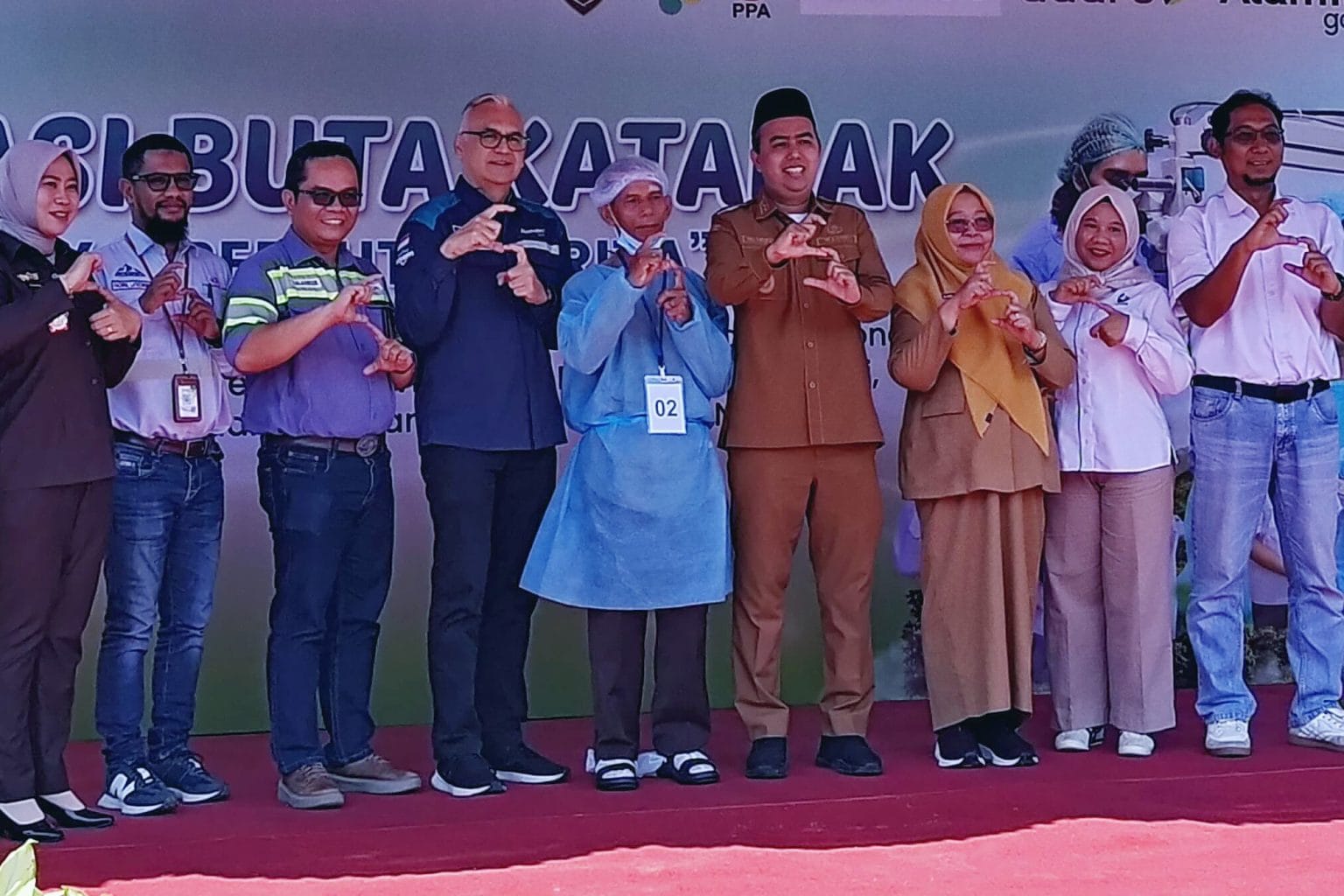 131 Warga Tabalong Kembali Melihat Jelas: Operasi Katarak Gratis Hasil Kolaborasi PPA dan Adaro Indonesia
