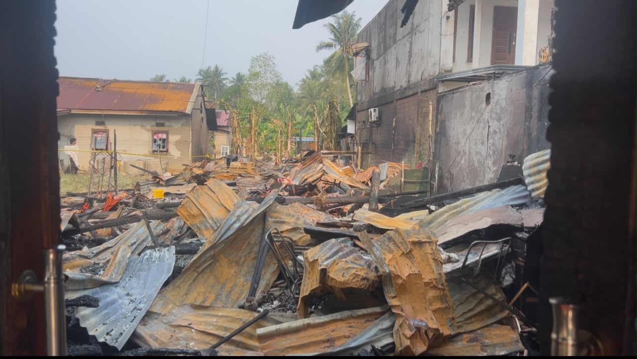 Kebakaran di Mempawah Hanguskan Rumah Warga Wajok Hulu, Uang Rp90 Juta untuk Biaya Sekolah Ikut Terbakar
