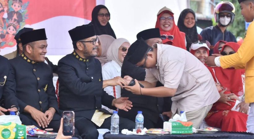 2.826 Peserta Jalan Kaki Meriahkan Karnaval HUT ke-81 RI di Bireuen, 135 Sekolah dan Instansi Ikut Ambil Bagian