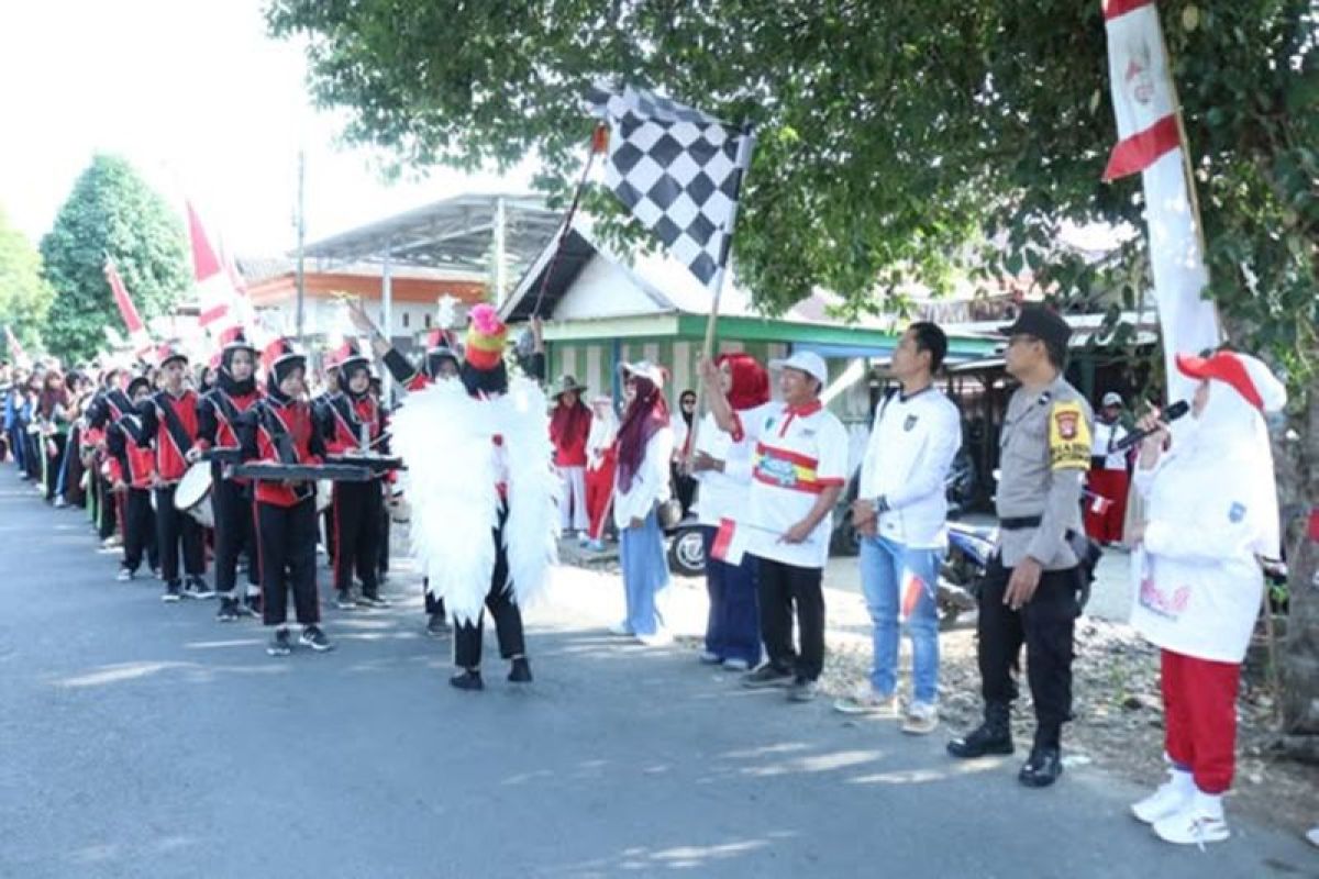 Jalan Sehat HUT ke-81 RI di Kandangan Barat HSS Diikuti Ribuan Warga, Door Prize hingga Sepeda Motor Dibagikan