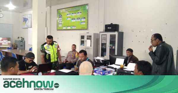 Babinsa Koramil 01/Lut Tawar Gelar Komsos di Desa Kuteni Reje, Perkuat Kemanunggalan TNI-Rakyat