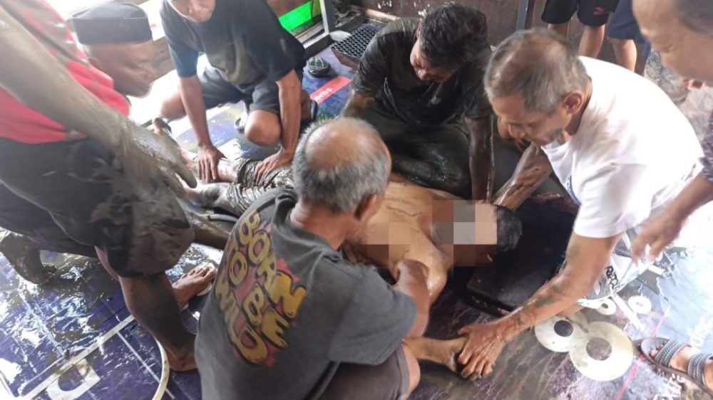 Pria 58 Tahun di Samarinda Seberang Tewas Tertelungkup di Lumpur Saat Perbaiki Kapal Tambangan, Keluarga Tolak Visum