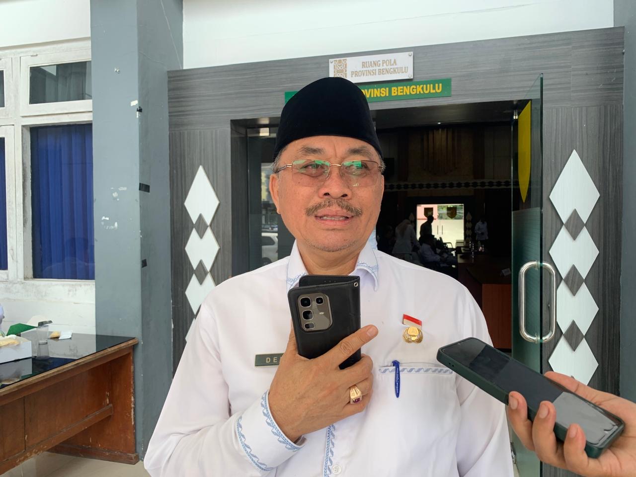 Tim Penegak Disiplin ASN Pemprov Bengkulu Periksa Oknum Pejabat Berinisial Ys Terkait Video Viral 'Segar Sayang', Wanita dalam Video Belum Ditemukan