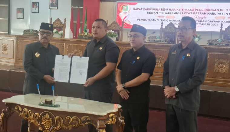 DPRD Sanggau Setujui 2 Raperda Pengelolaan Aset dan Perangkat Daerah, Raperda IMTN Diminta Dikaji Ulang