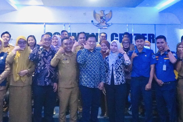 Diskominfo Kendari Perbarui Aplikasi Call Center 112, Petugas Call Taker Ikuti Bimtek Sistem Terbaru