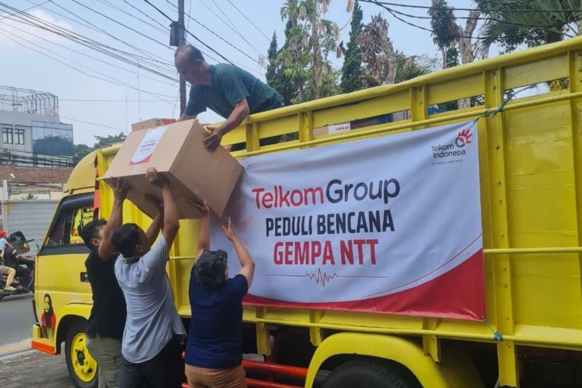 TelkomGroup Pulihkan 100 Persen Layanan di NTT dalam Tiga Hari, 17 Titik Satelit Siaga di Maumere hingga Larantuka