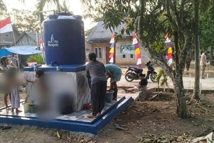Bantuan Sumur Bor Polres Mesuji untuk 60 KK di Desa Labuhan Permai: Akhir dari Perjalanan 1 KM Ambil Air
