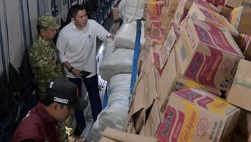 Seskab Teddy: 65 Ton Logistik Diberangkatkan Pagi Ini, Total Bantuan Gempa NTT Capai 253 Ton