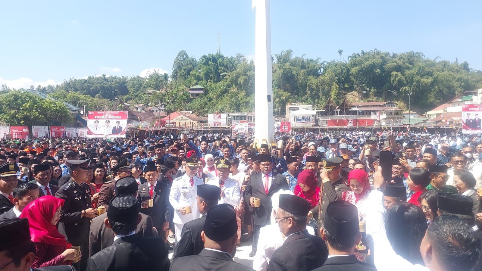 Rekor MURI Minum Kopi Pakai Suke di Mamasa, Dinas Perkebunan Sulbar: Ini Bukan Sekadar Pecahkan Rekor