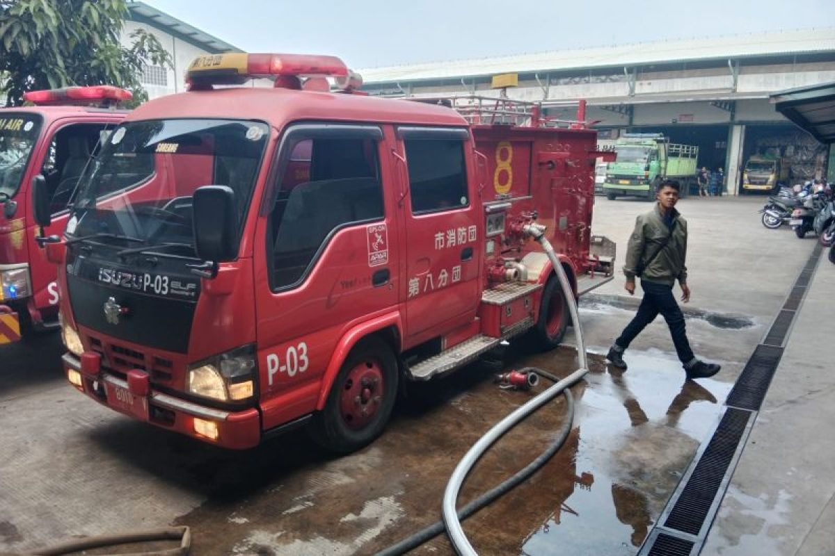 Kebakaran Gudang di Katapang Bandung Berlangsung 4,5 Jam, Disdamkarmat Kerahkan 4 Armada dan 8 Personel
