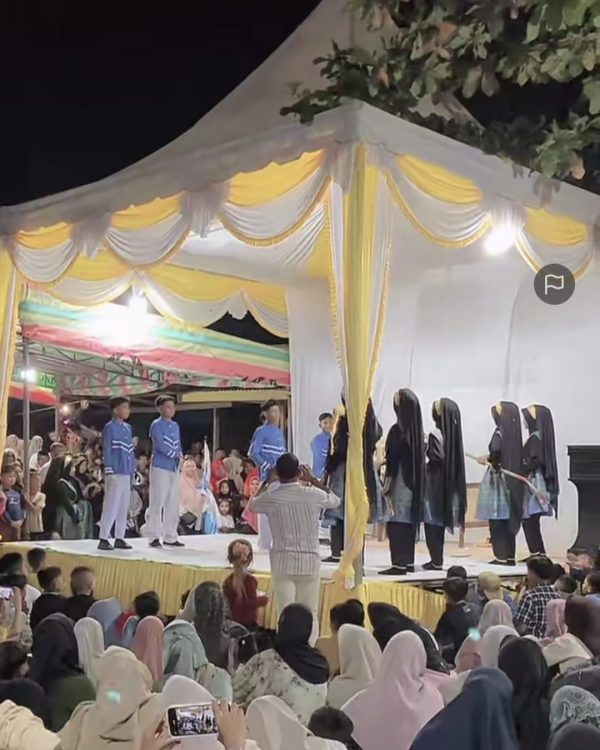 Drama Kolosal Laksamana Keumalahayati dari MTsN 10 Bireuen Pukau Ribuan Warga Makmur di Malam HUT RI