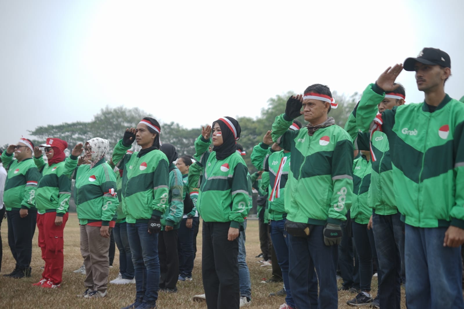 810 Mitra Grab Palembang Rayakan HUT ke-81 RI dengan Upacara dan Lomba 17-an, 4.500 Hidangan Nusantara Disajikan