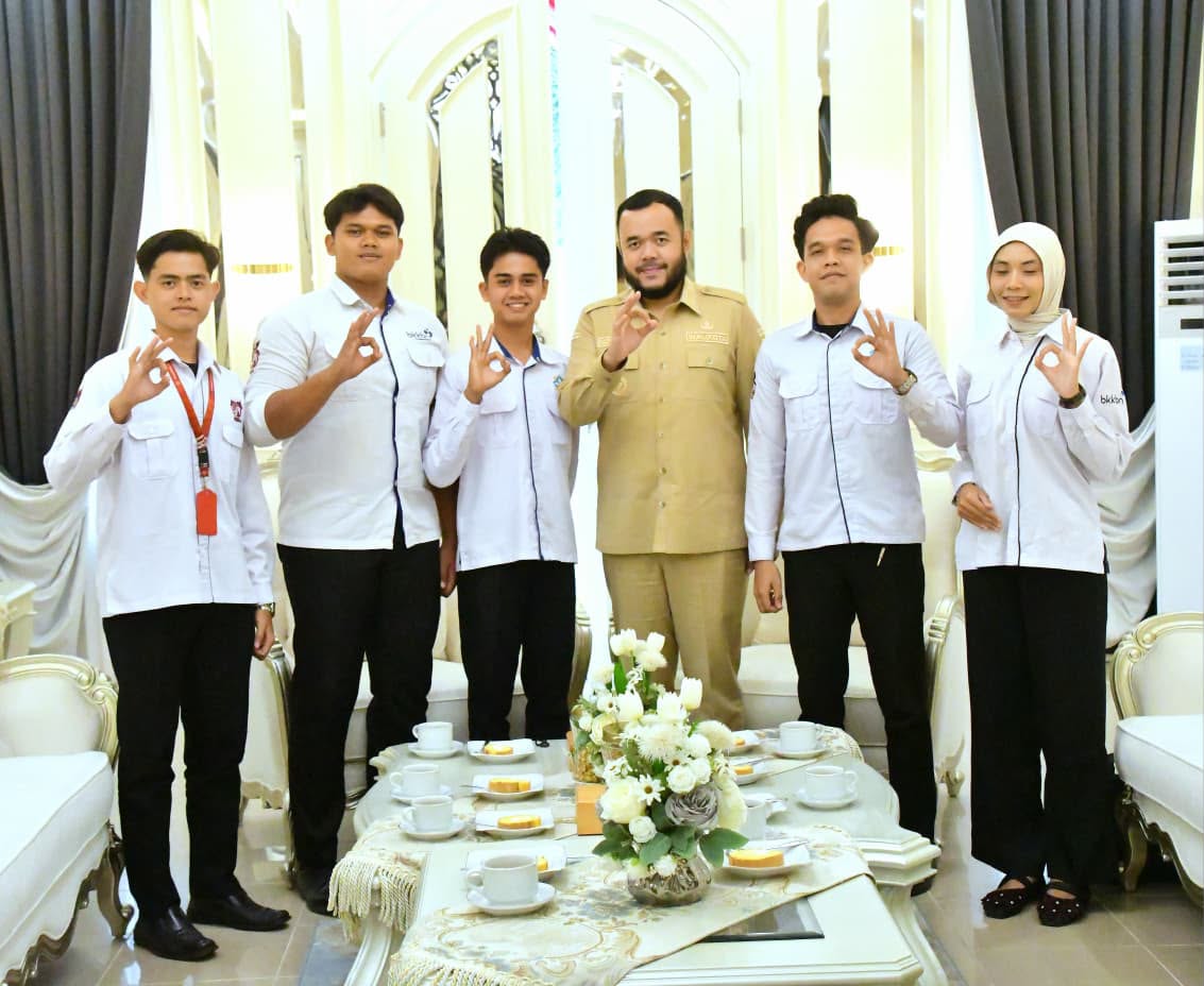 Wali Kota Padang Fadly Amran Beri Motivasi Duta GenRe Sumbar Sebelum Berlaga di Ajang Nasional 2026