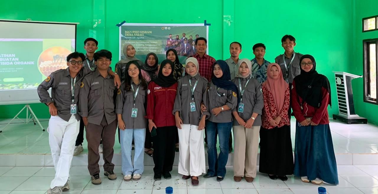 KKN-PMD Unram di Lombok Utara Sulap Limbah Sarang Madu Jadi Pestisida Nabati, Petani Tak Perlu Beli Pestisida Kimia Mahal