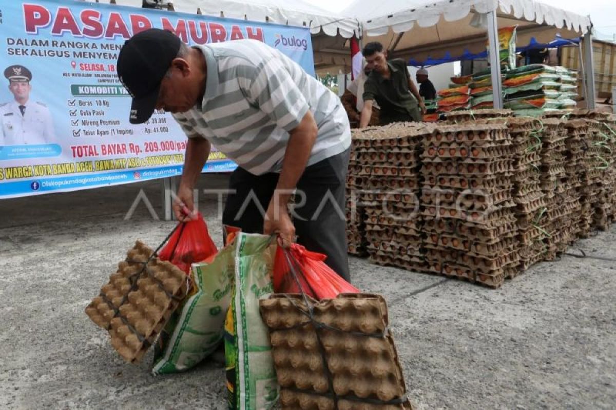 Wali Kota Banda Aceh Luncurkan Pasar Murah 800 Paket Sembako, Subsidi Rp 80 Ribu per Paket Sambut HUT RI dan Maulid