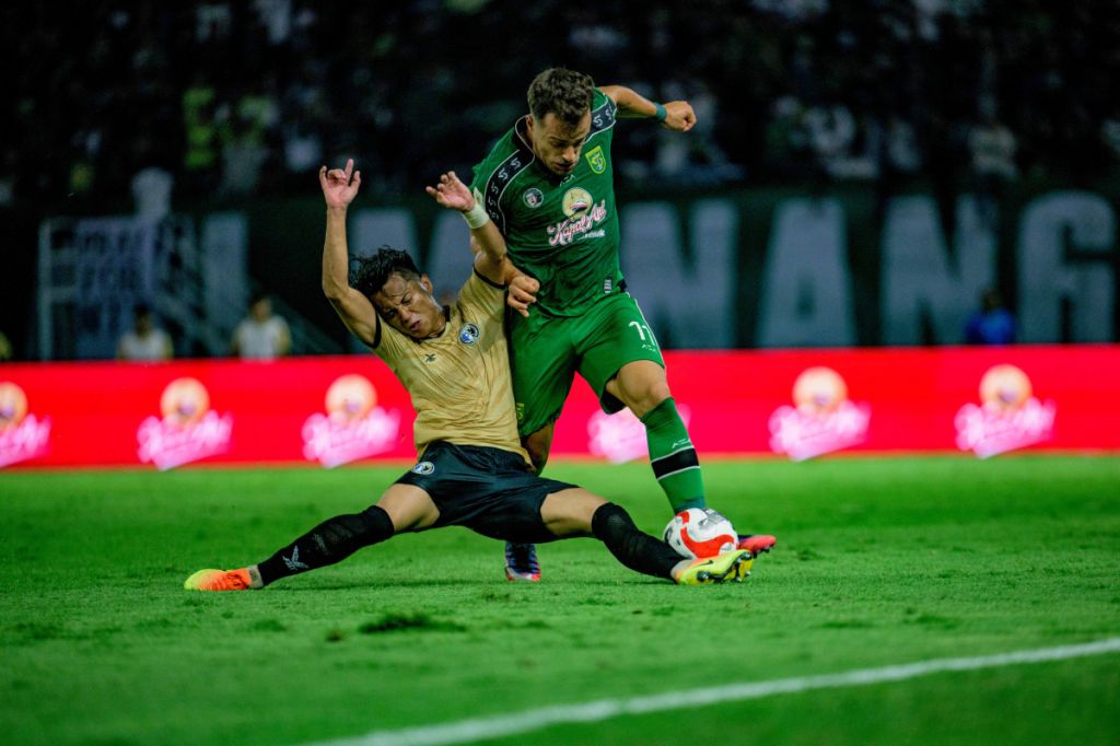 Persebaya Juara Piala Presiden 2026, Bernardo Tavares Fokus Benahi Emosi Pemain dan Transisi Bertahan